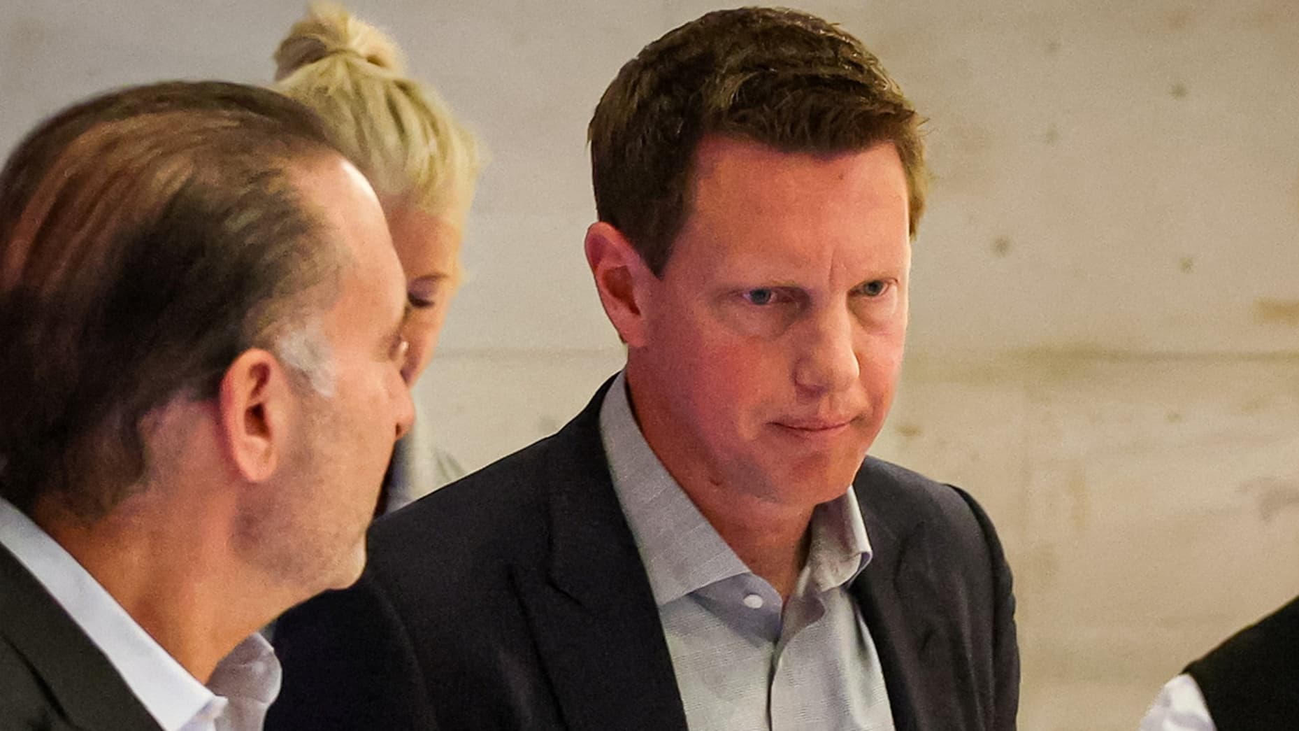 David Ellison, CEO of Paramount Skydance, exits following an interview at the New York Stock Exchange (NYSE) in New York City, U.S., December 8, 2025.  REUTERS/Brendan McDermid