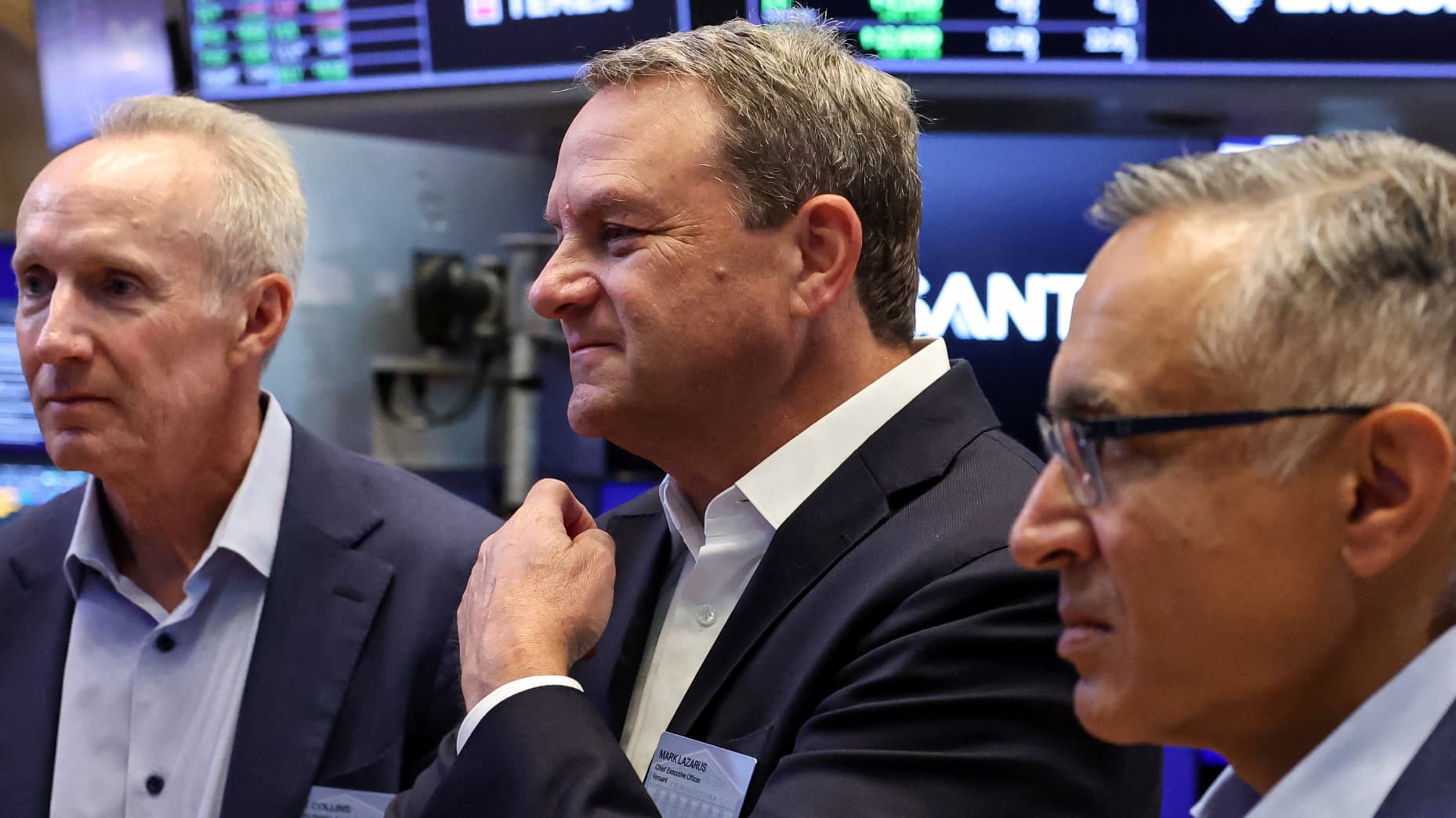 Mark Lazarus, CEO of Versant, visits the floor at the New York Stock Exchange (NYSE) in New York City, U.S., July 21, 2025.  REUTERS/Brendan McDermid