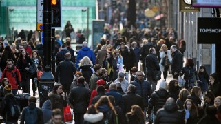 UK economy slowed more than expected in spring